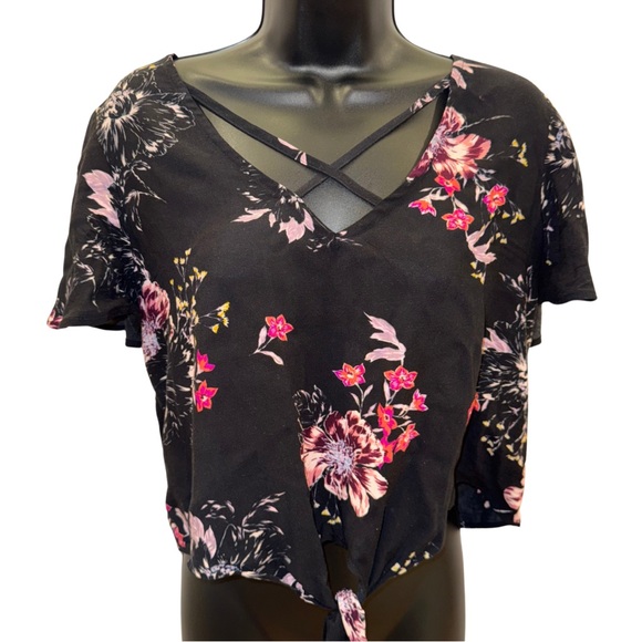 ‘Mudd’ black floral tie front top with pink and purple flowers - size S - Picture 7 of 7